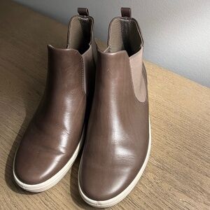 Ecco Women's Soft 7 Chelsea Bootie